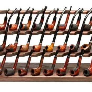 24 CT. WOODEN PIPE IN BOX